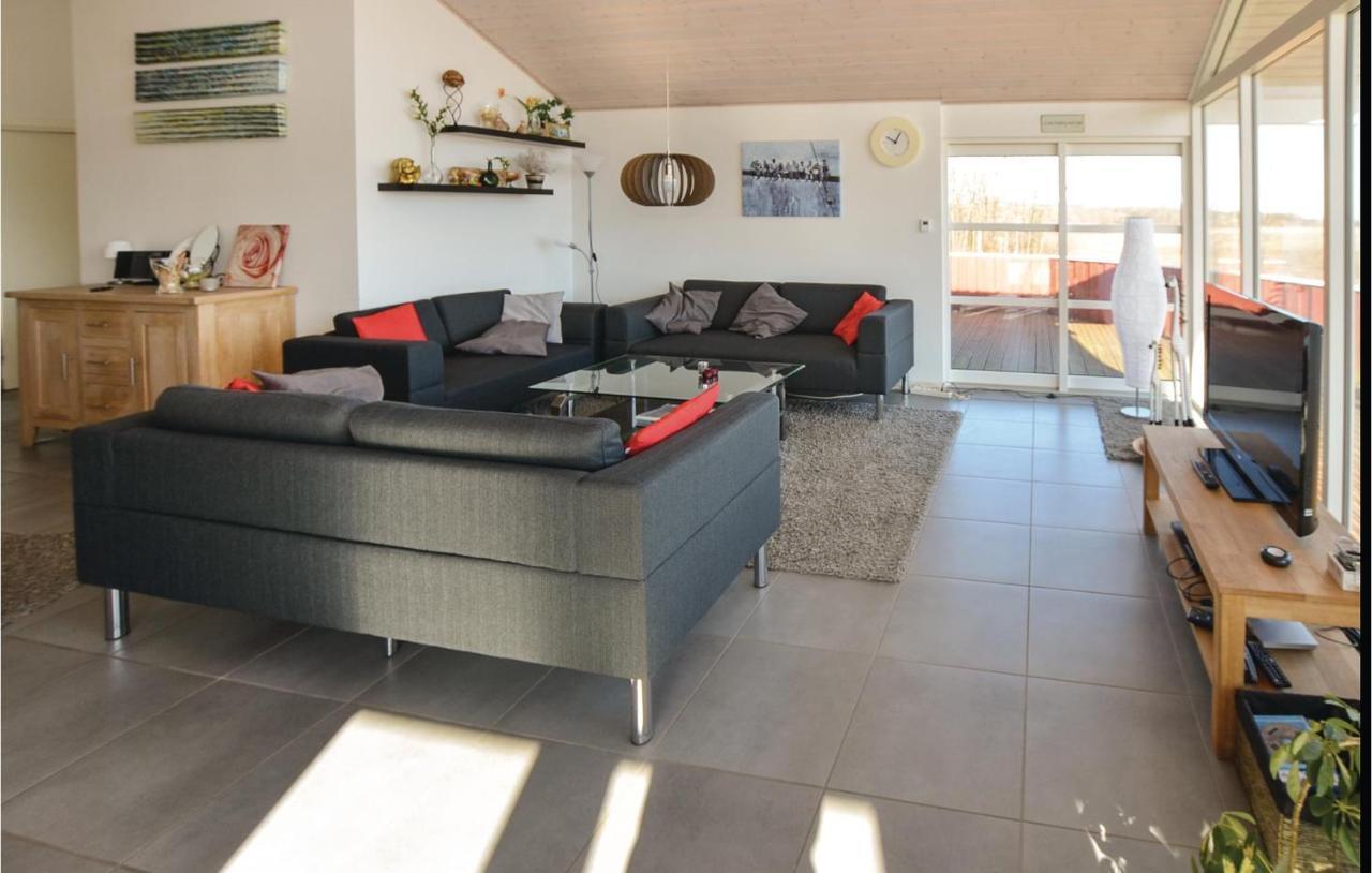 Pet Friendly Home In Augustenborg With Kitchen Asserballeskov 外观 照片